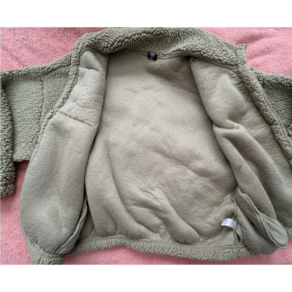 Gently Worn Pacsun Oversized Medium Olive Green Snap Up Sherpa Jacket - Picture 10 of 12
